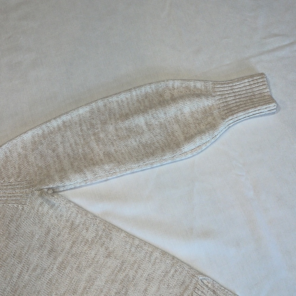 GAP • Crossover V Neck Sweater • Size XS • Marshmallow (Cream/Tan) - Picture 7 of 10